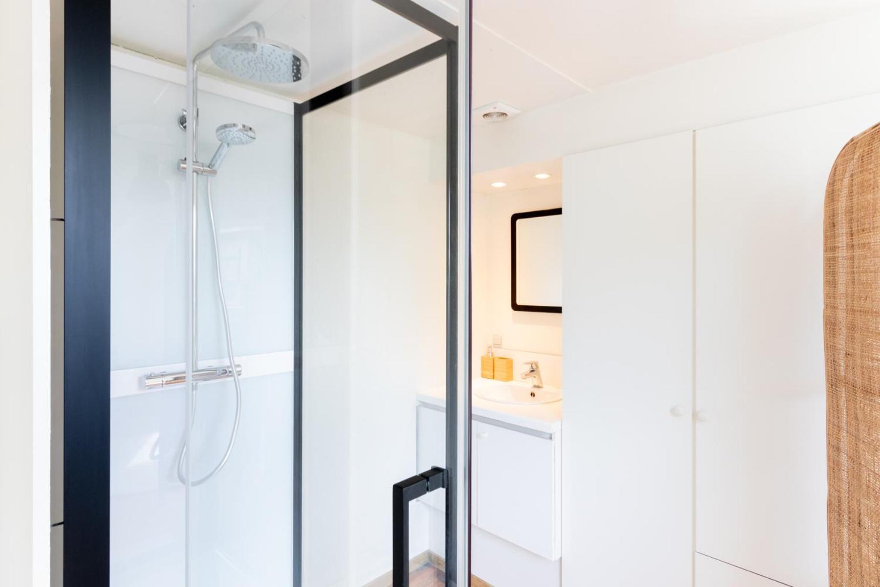 Guesthouse Private Studio Nearby Old Town Gent Exteriör bild