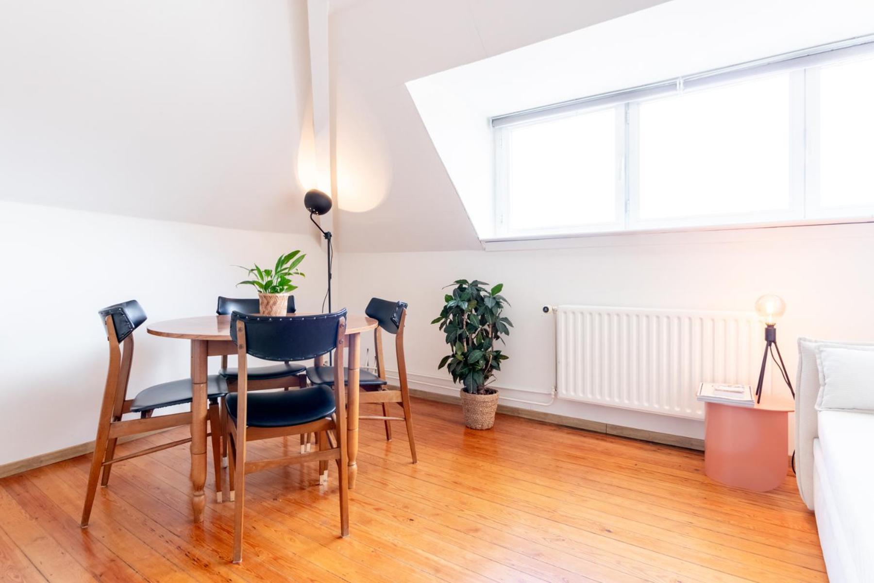 Guesthouse Private Studio Nearby Old Town Gent Exteriör bild