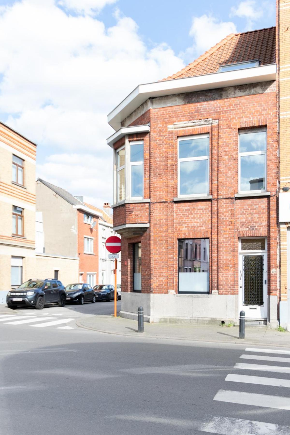 Guesthouse Private Studio Nearby Old Town Gent Exteriör bild